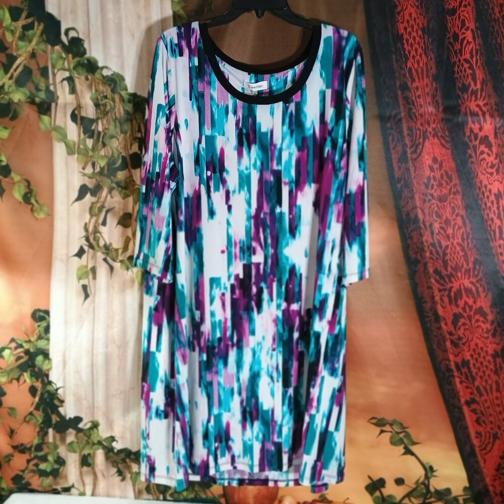 NWT Calvin Klein 2X Purple, Teal & White Abstract Print 3/4 Sleeve Sheath Dress - Picture 4 of 6